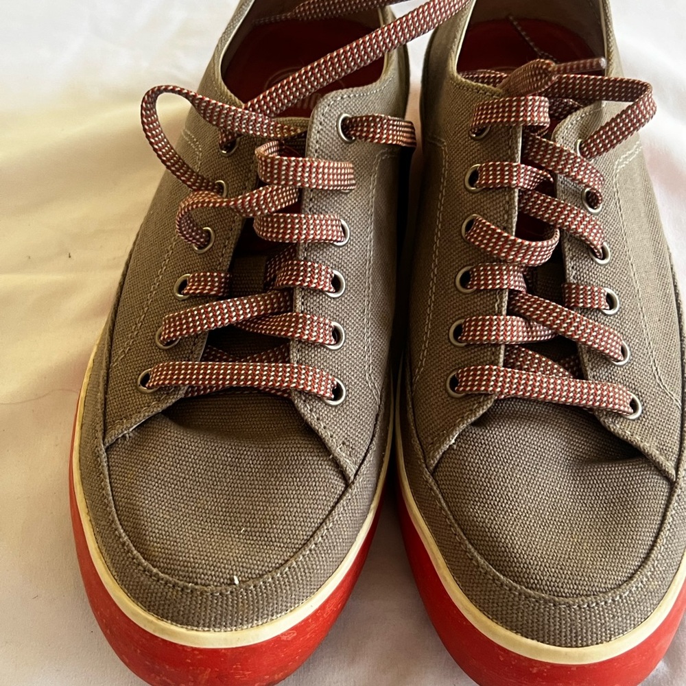 Fitflop Brown and Red Sneakers Casual Comfort
